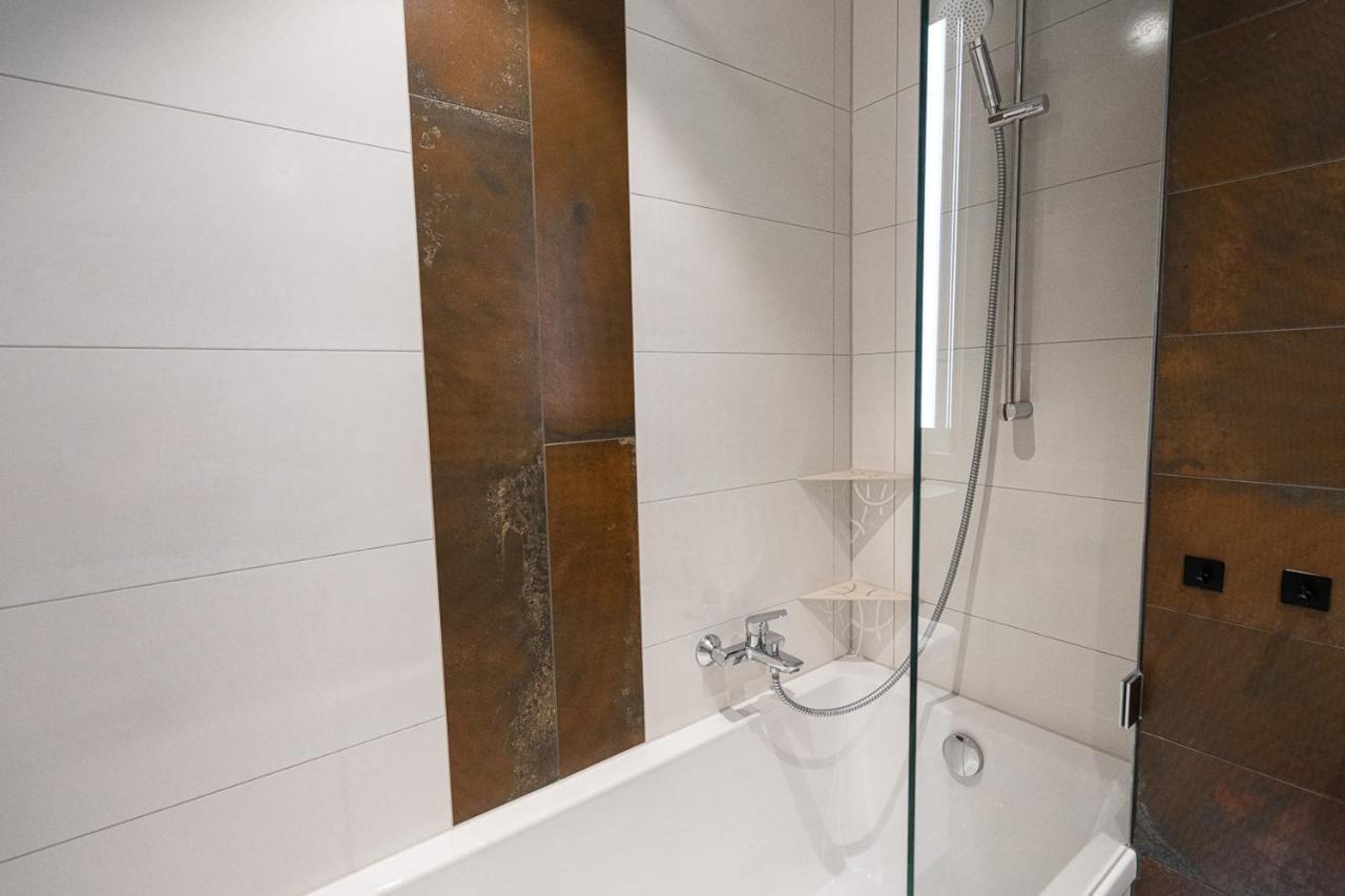 Stylisches Apartment Im Herzen Von Dresden + Parkplatz + Netflix + Self Check-In Exteriör bild