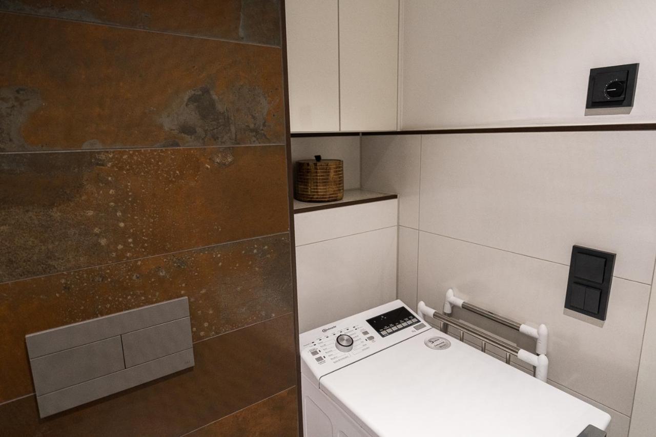 Stylisches Apartment Im Herzen Von Dresden + Parkplatz + Netflix + Self Check-In Exteriör bild